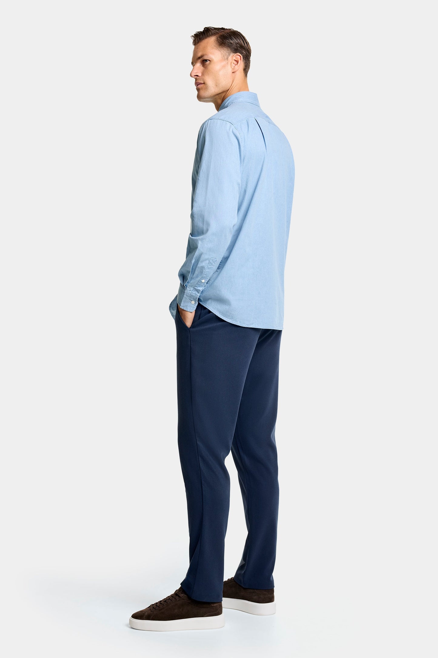 THE CARLO CHAMBRAY SHIRT