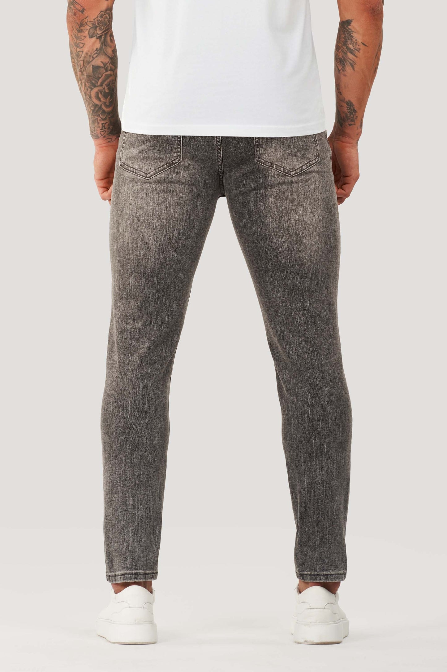 THE JAXON JEANS