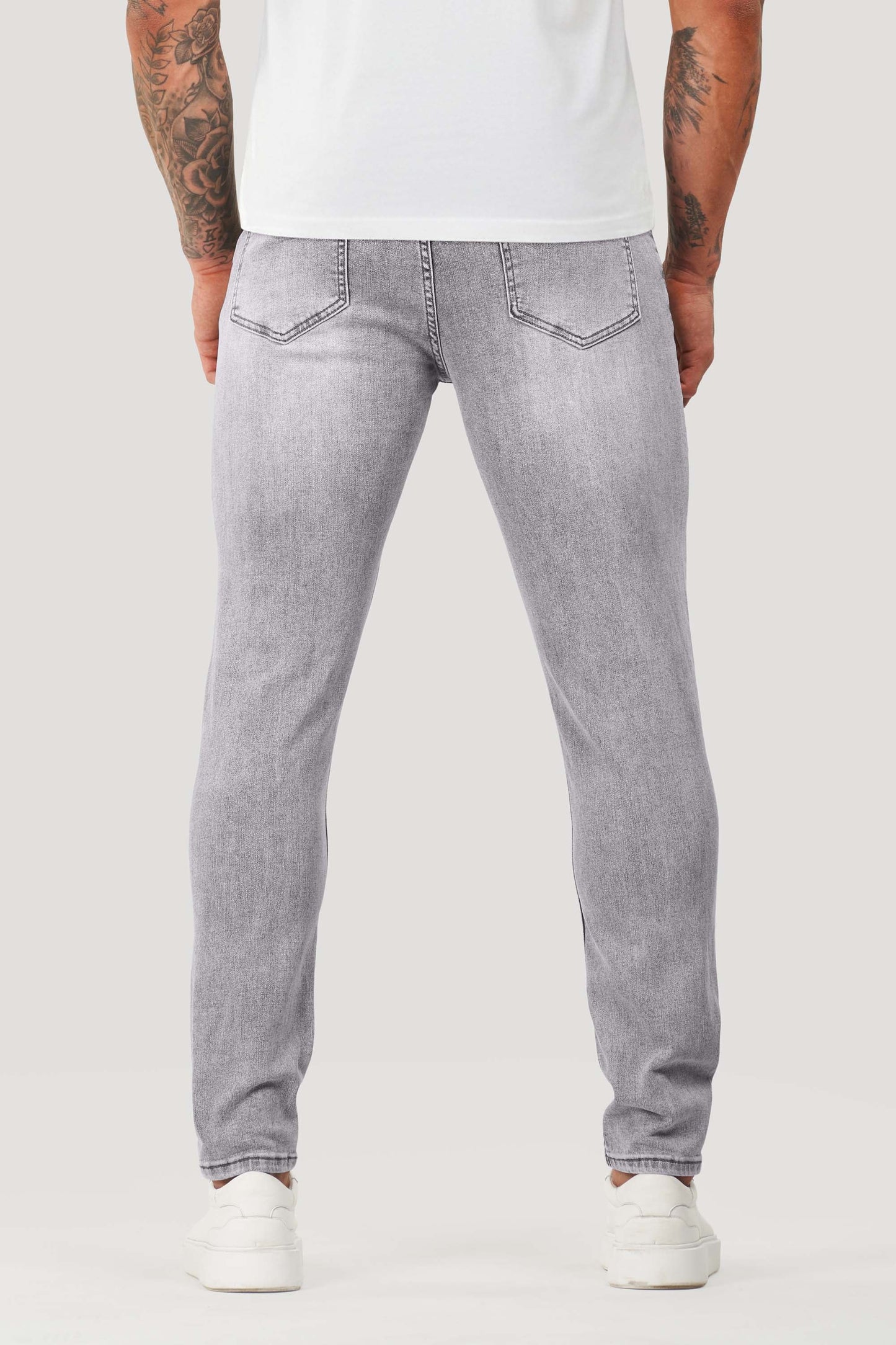THE JAXON JEANS