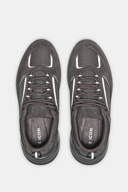 THE AREZZO RUNNER